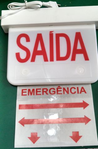 Placa De Sinalização E Rota De Fuga, Placa Fotoluminecente, Saida,esquerda, Direita, Siga Em Frente, Escada, M1, M2